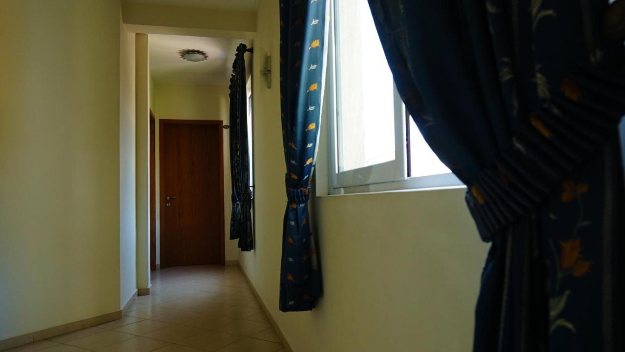 Hotel Veli 3*