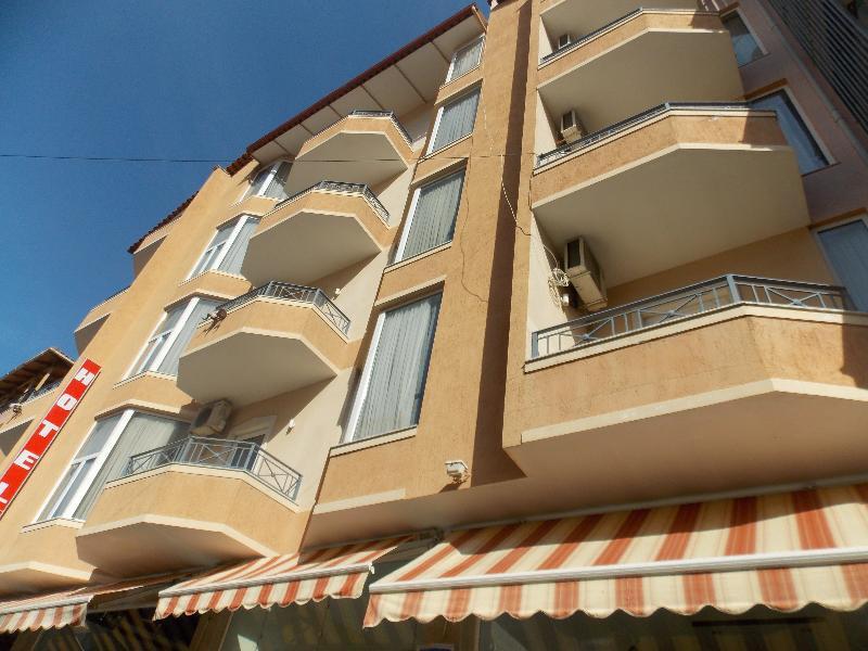 Hotel Veli