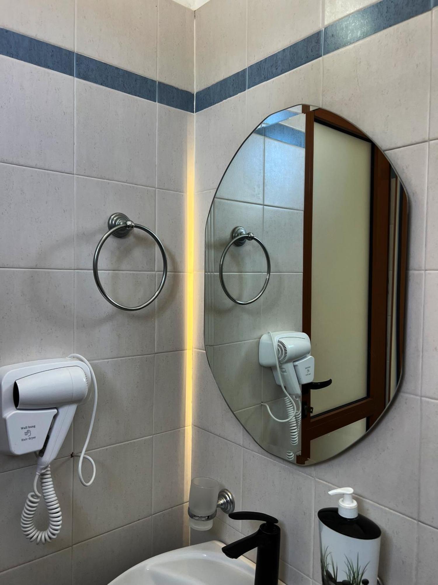 Veli Hotel