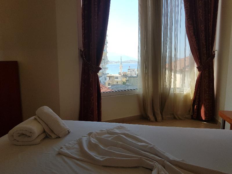 Veli 3* Saranda