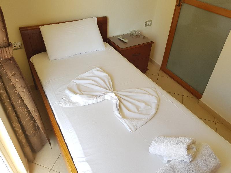 Hotel Veli 3*