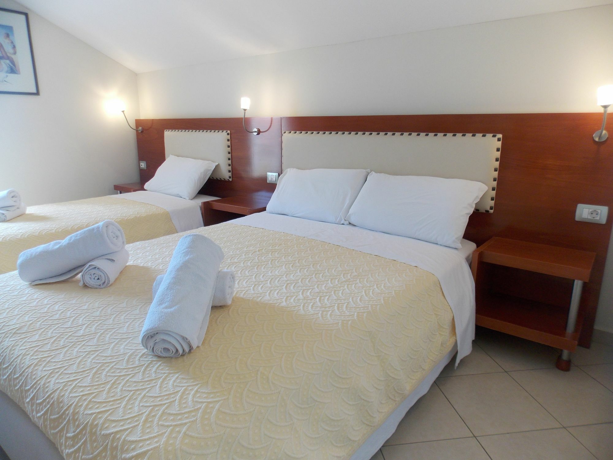 Veli Hotel 3*